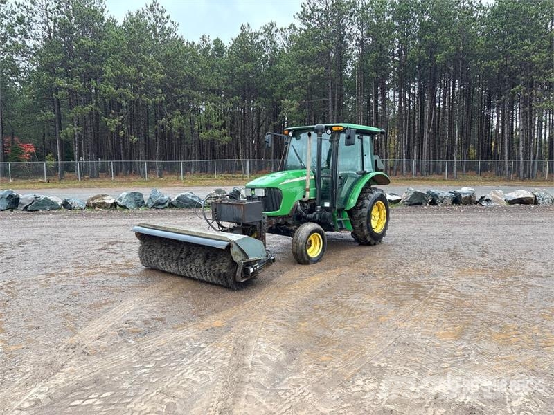 John Deere 5225 2WD Utility Tractor Compact tractors