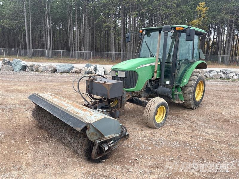 John Deere 5225 2WD Utility Tractor Compact tractors