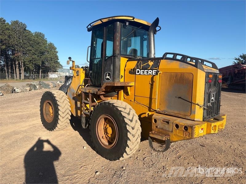 John Deere 544J Wheel Loader Фронтальні навантажувачі