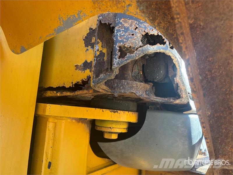John Deere 544J Wheel Loader Фронтальні навантажувачі