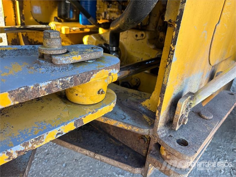 John Deere 544J Wheel Loader Фронтальні навантажувачі