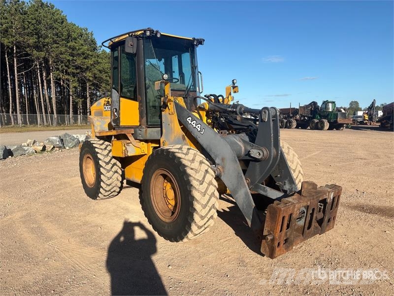 John Deere 544J Wheel Loader Фронтальні навантажувачі