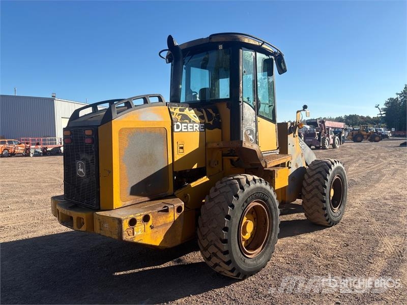 John Deere 544J Wheel Loader Фронтальні навантажувачі