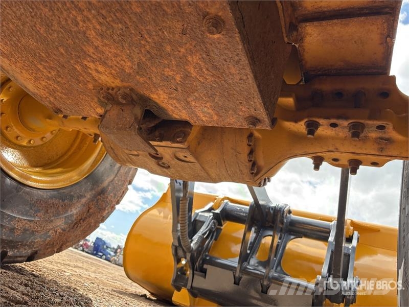 John Deere 544K Wheel Loader Wheel loaders