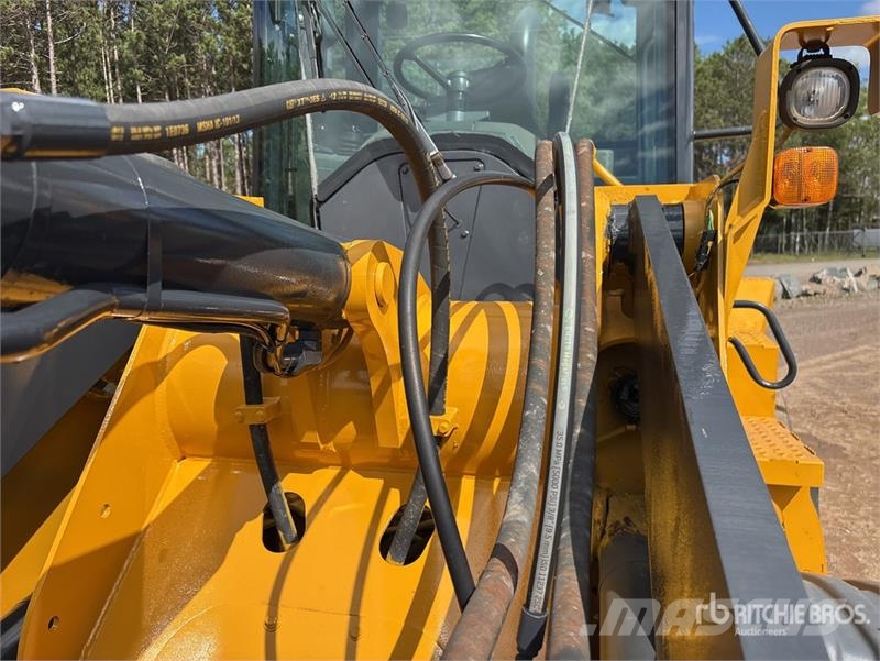 John Deere 544K Wheel Loader Wheel loaders