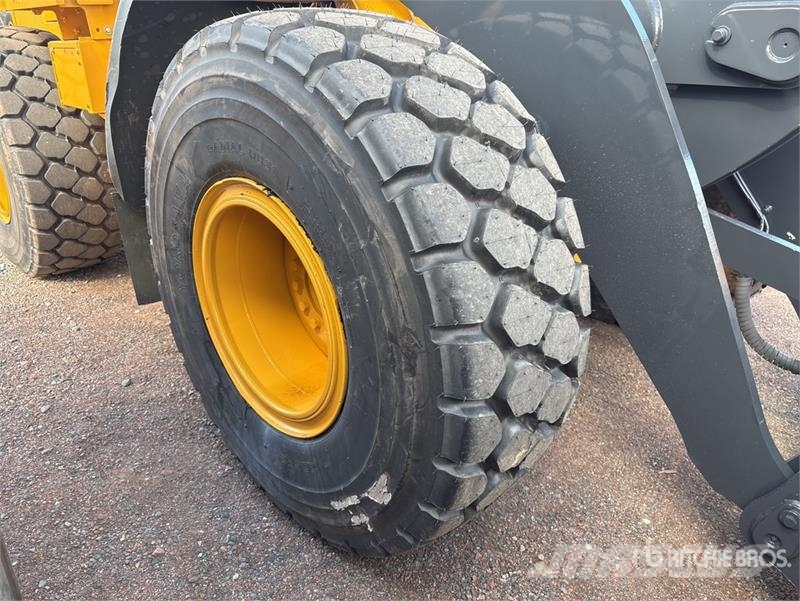 John Deere 544K Wheel Loader Wheel loaders
