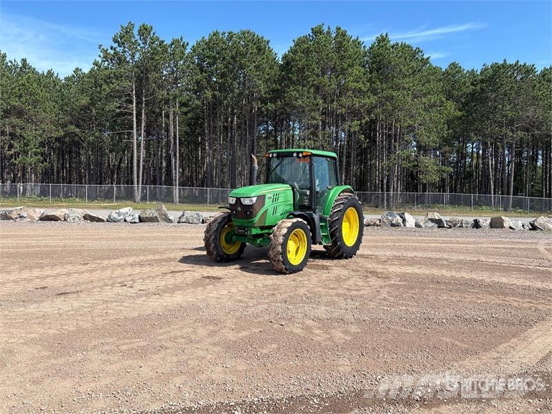 John Deere 6115M Трактори