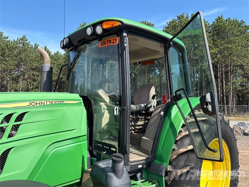 John Deere 6115M Трактори