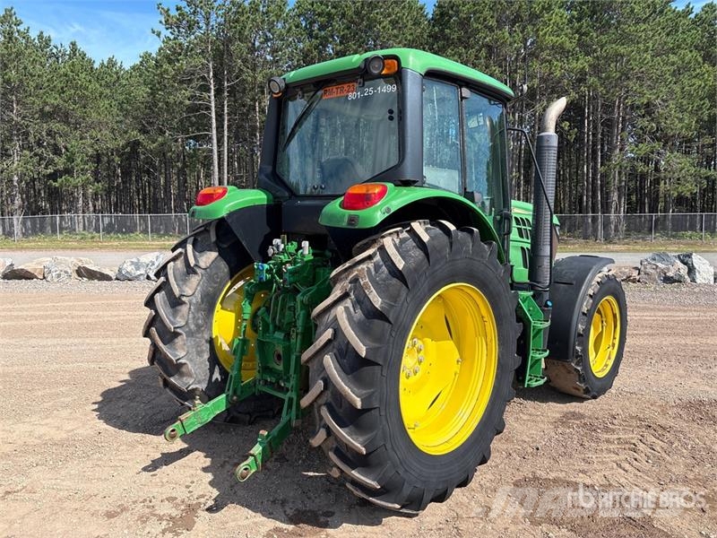 John Deere 6115M Трактори