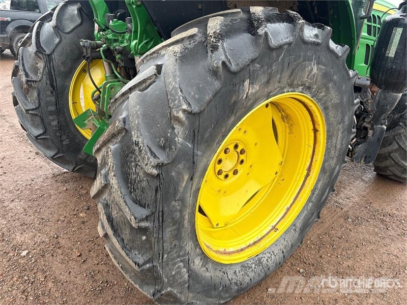 John Deere 6120M 4WD Tractor (Inoperable) 曳引機