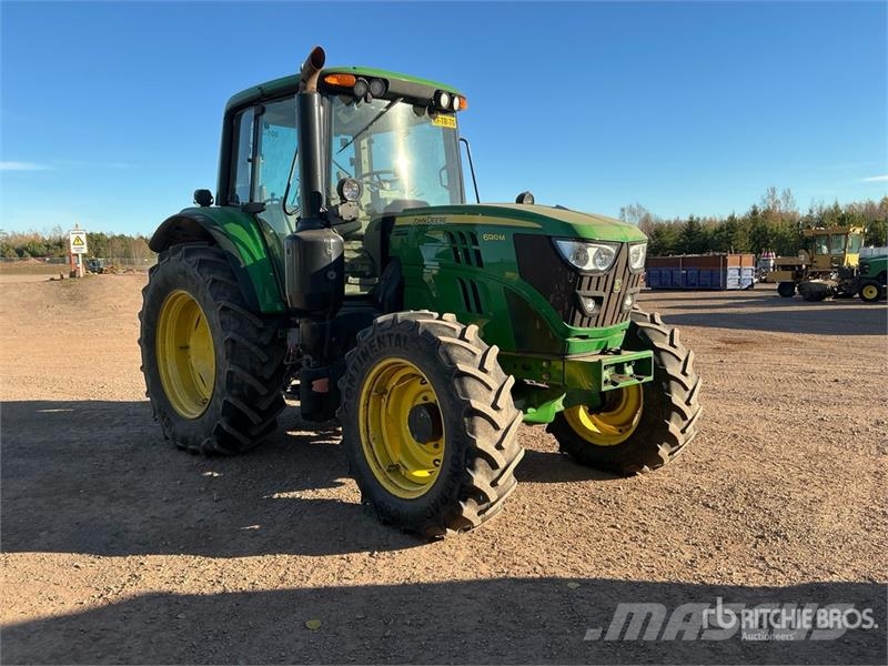 John Deere 6120M 4WD Tractor (Inoperable) الجرارات