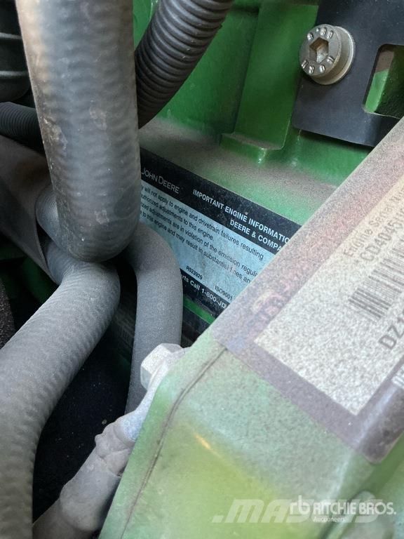 John Deere 6120M 4WD Tractor (Inoperable) الجرارات