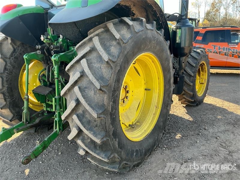 John Deere 6120M 4WD Tractor (Inoperable) الجرارات
