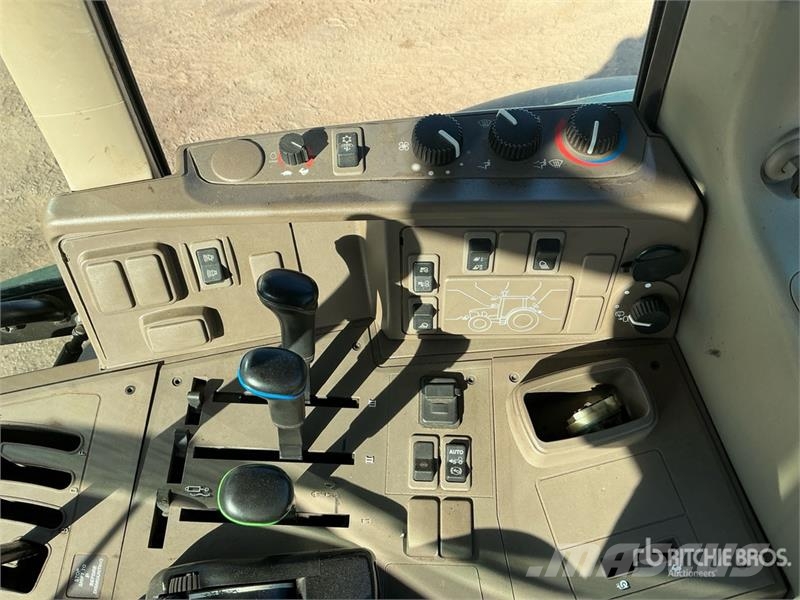 John Deere 6120M 4WD Tractor (Inoperable) الجرارات