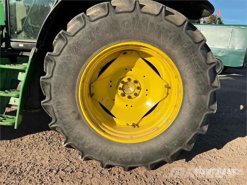 John Deere 6120M 4WD Tractor (Inoperable) الجرارات