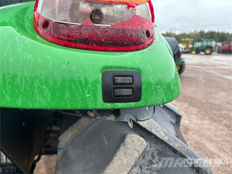 John Deere 6120M 4WD Tractor (Inoperable) 曳引機