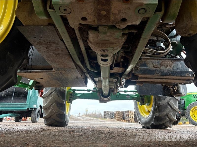 John Deere 6120M 4WD Tractor (Inoperable) 曳引機