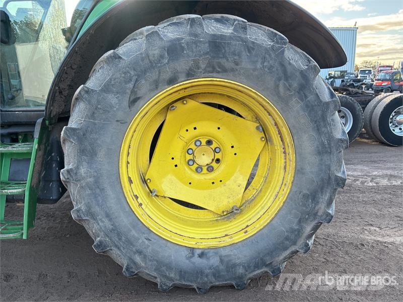 John Deere 6155M Traktorji