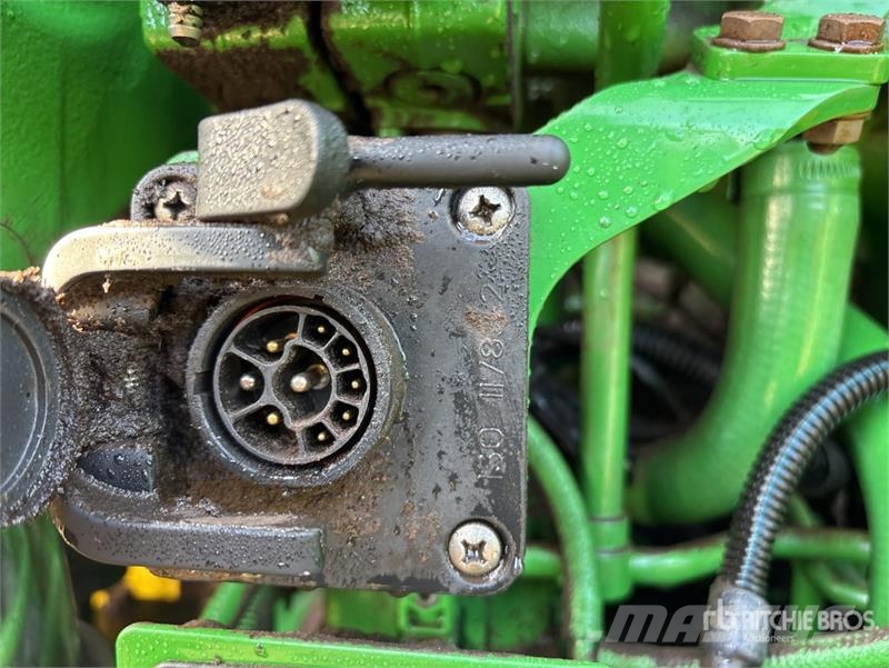 John Deere 6190R 4WD Tractor Traktori