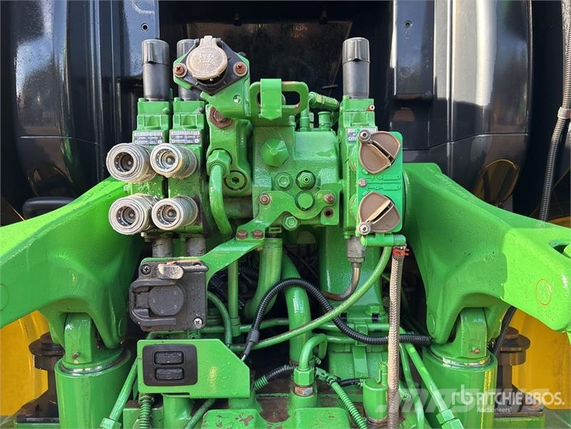 John Deere 6190R 4WD Tractor Traktori