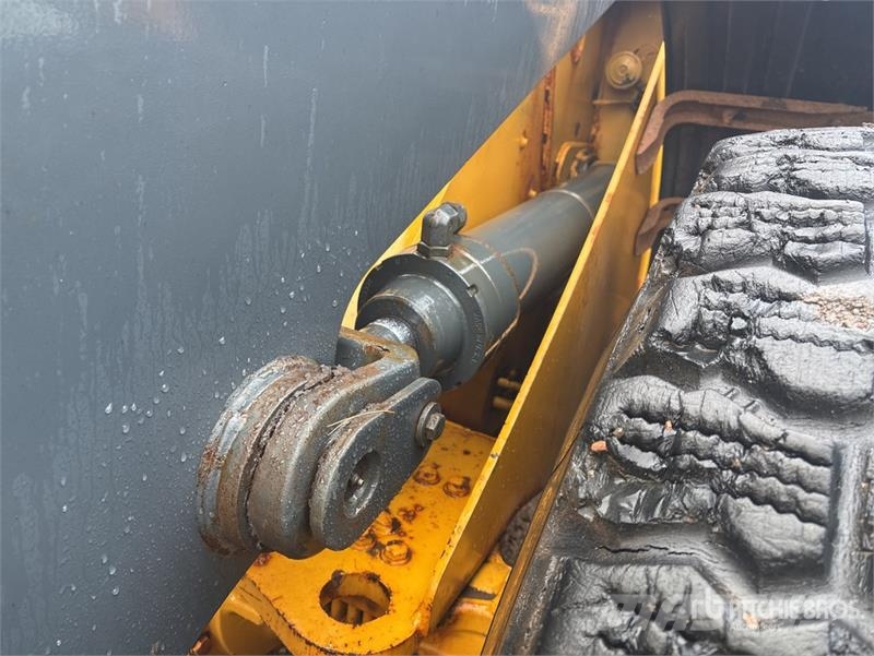 John Deere 644 K Wheel Loader Gumikerekes homlokrakodók
