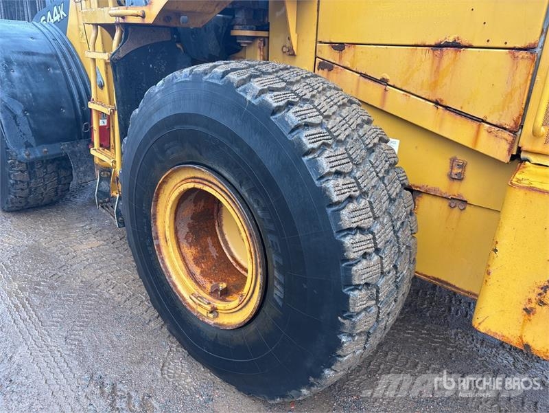 John Deere 644 K Wheel Loader Gumikerekes homlokrakodók