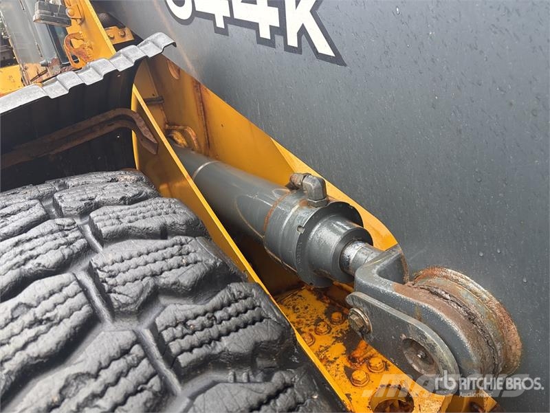 John Deere 644 K Wheel Loader Gumikerekes homlokrakodók