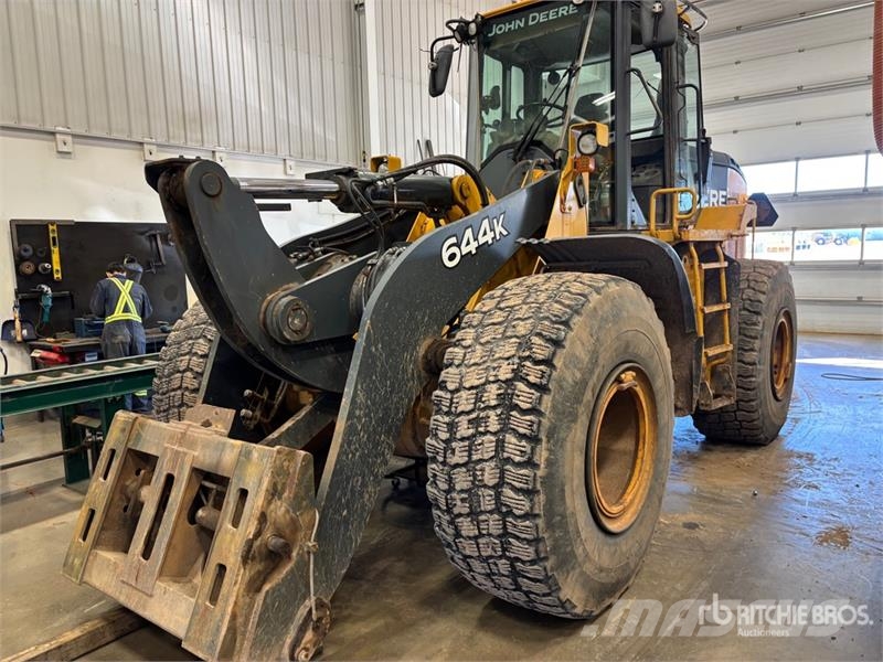 John Deere 644K Wheel Loader Iekrāvēji uz riteņiem