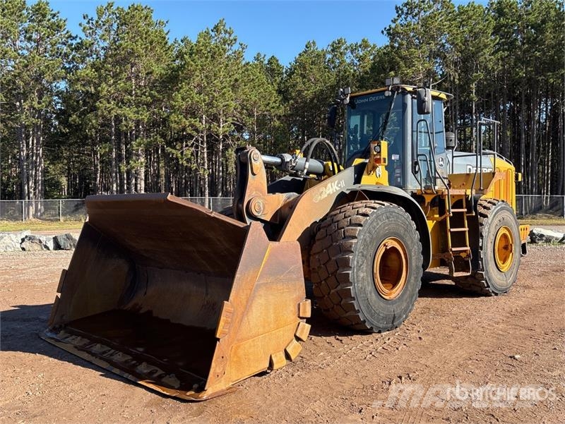 John Deere 824K Wheel Loader Kolové nakladače