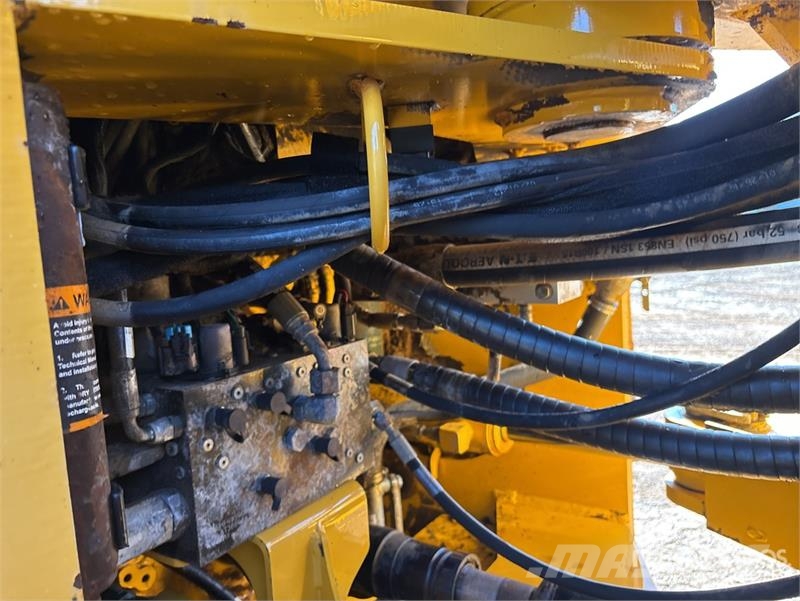 John Deere 824K Wheel Loader Kolové nakladače