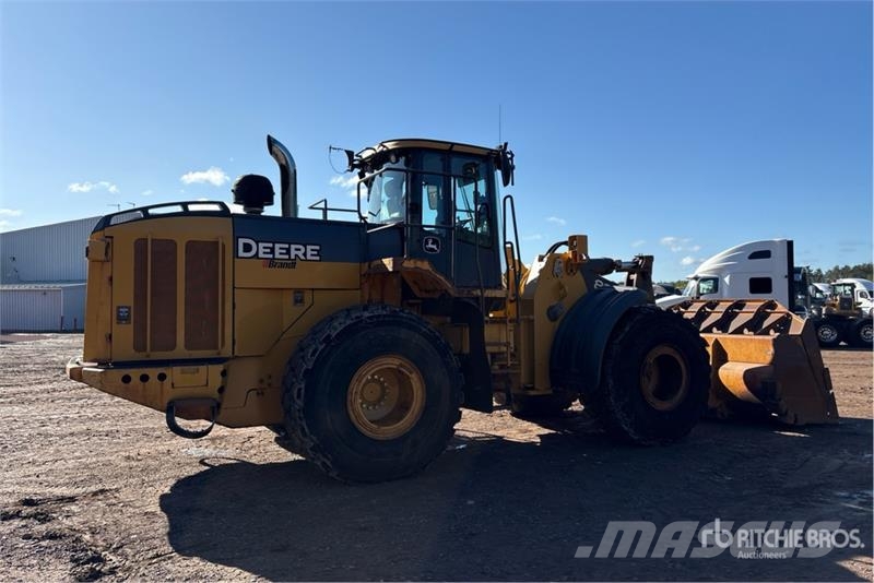 John Deere 824K Wheel Loader Kolové nakladače