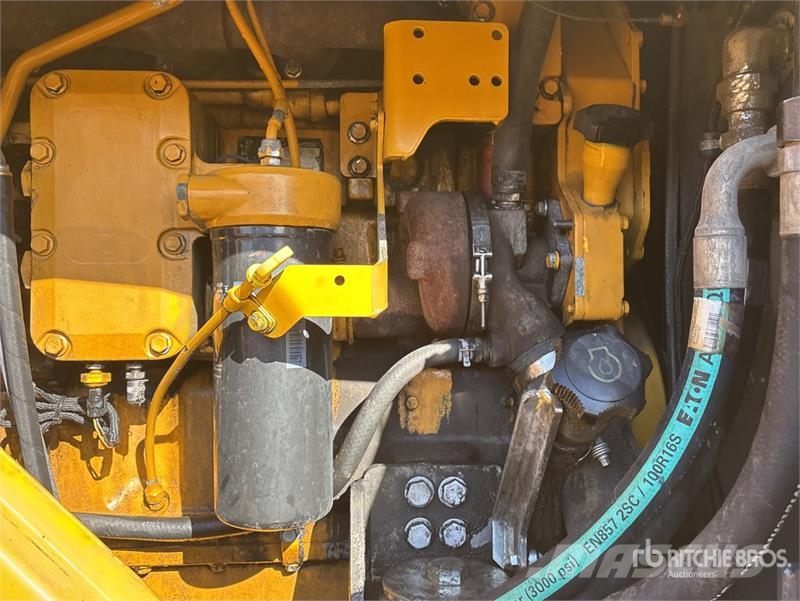 John Deere 824K Wheel Loader Kolové nakladače