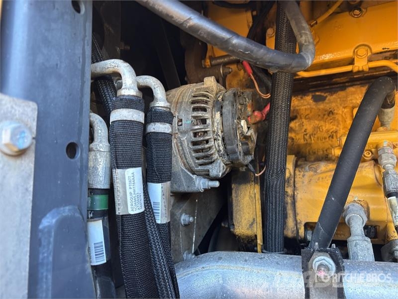 John Deere 824K Wheel Loader Kolové nakladače
