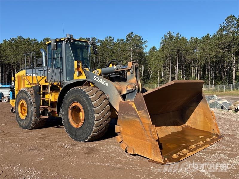 John Deere 824K Wheel Loader Pyöräkuormaajat