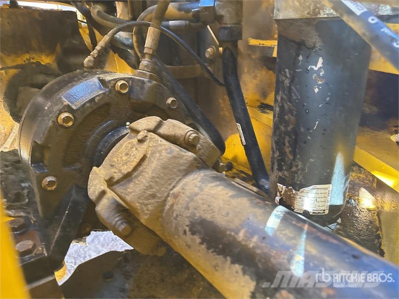 John Deere 824K Wheel Loader Kolové nakladače