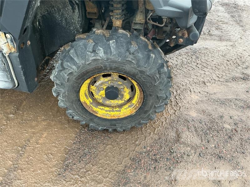 John Deere XUV835M 4x4 Utility Vehicle Pomožni stroji