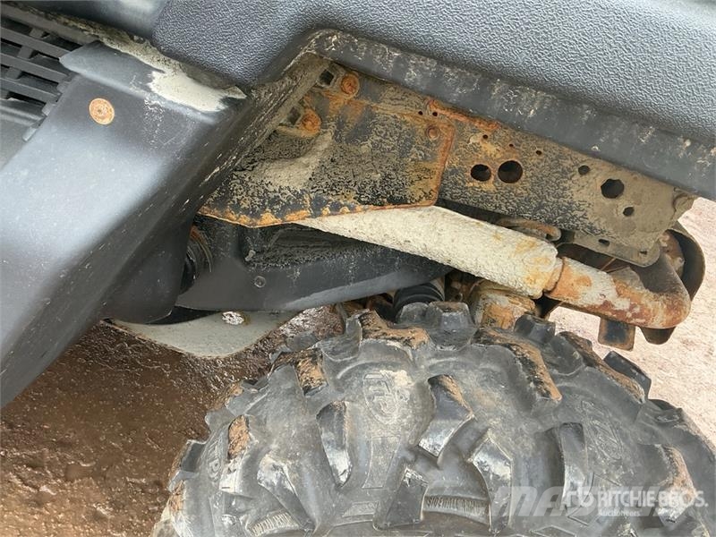 John Deere XUV835M 4x4 Utility Vehicle Pomožni stroji