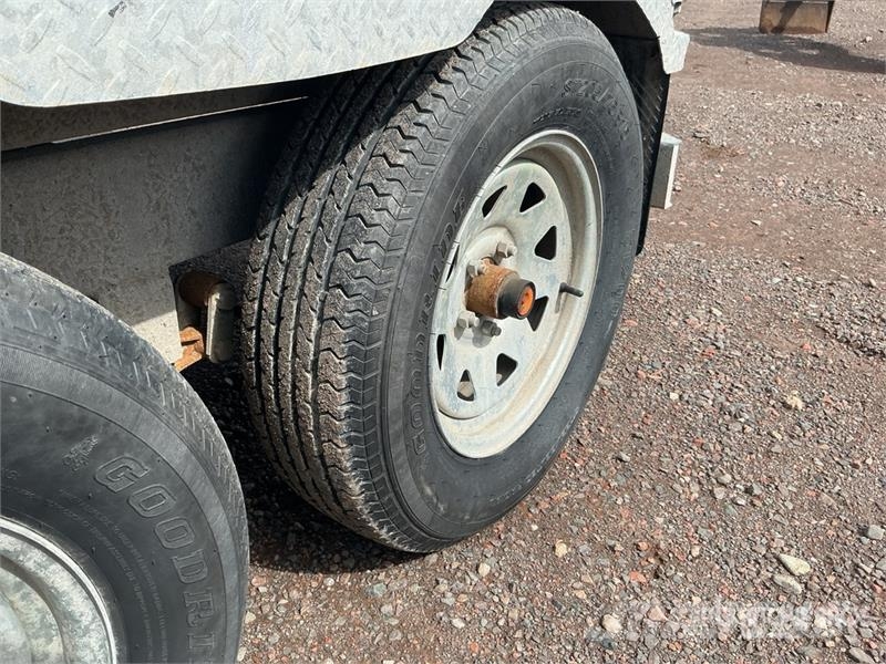 K-TRAIL D510-T7 10 ft T/A Dump Utility Trailer Bañera