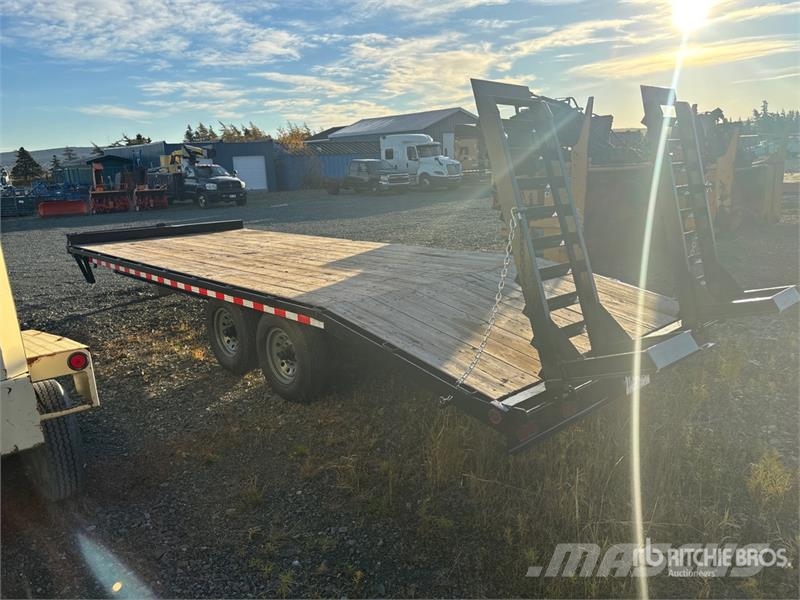 Kaufman 23 ft T/A Equipment Trailer مقطورات مركبات نقل