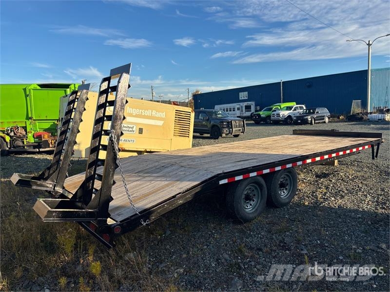 Kaufman 23 ft T/A Equipment Trailer مقطورات مركبات نقل