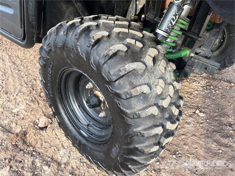 Kawasaki KRT800 4x4 Side By Side سيارات