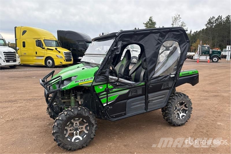Kawasaki TERYX 4 800 4x4 Side By Side Voiture