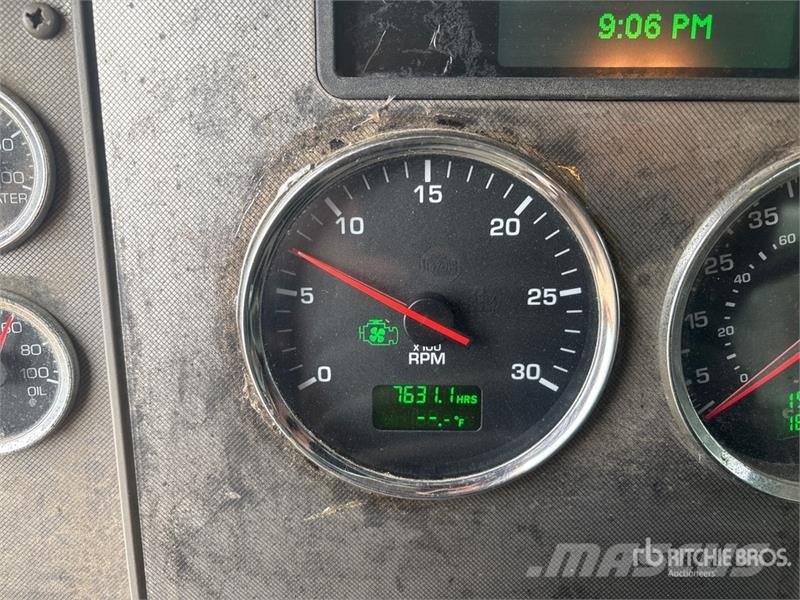 Kenworth T370 Vetopöytäautot