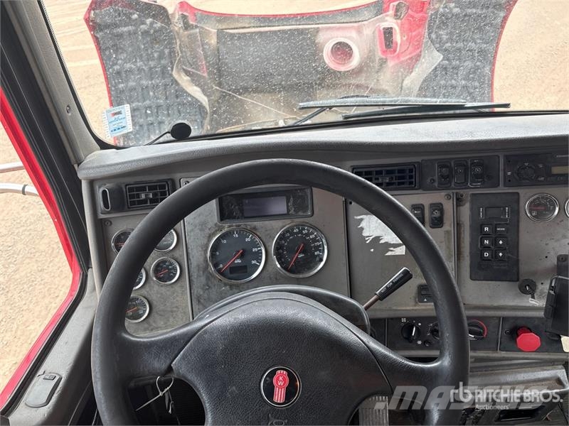 Kenworth T370 Vetopöytäautot