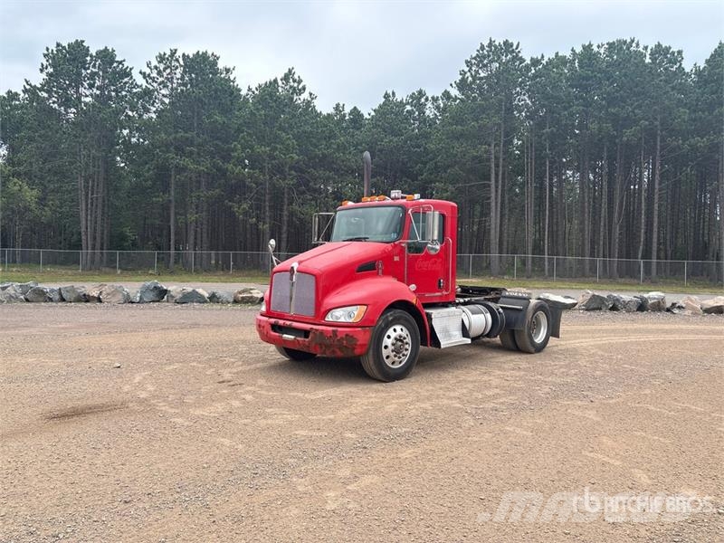 Kenworth T370 Vetopöytäautot