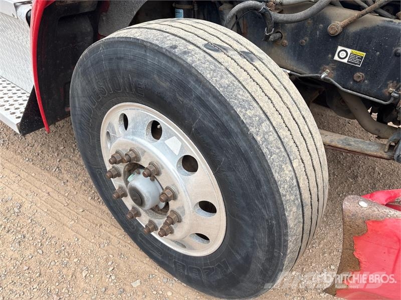 Kenworth T370 Vetopöytäautot