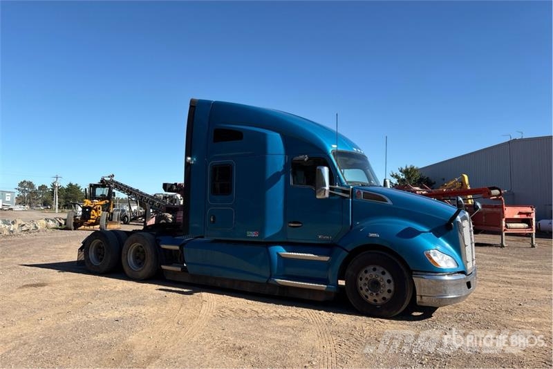 Kenworth T680 Sadulveokid
