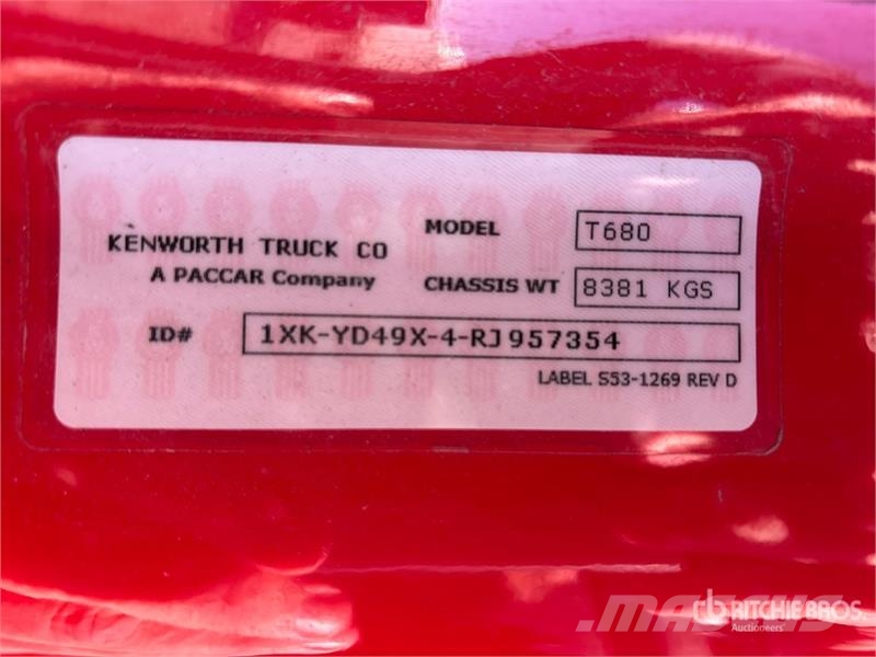 Kenworth T680 وحدات الجر