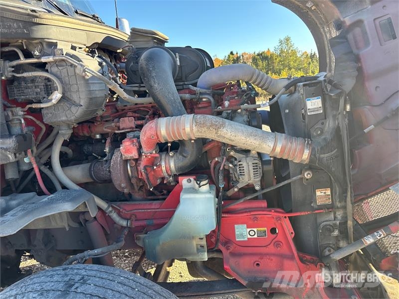 Kenworth T680 وحدات الجر