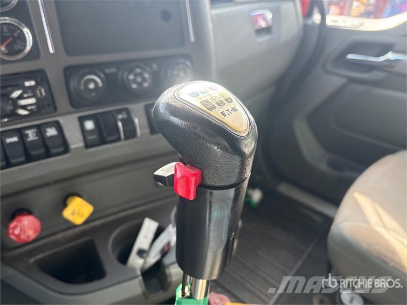 Kenworth T680 트랙터 유닛